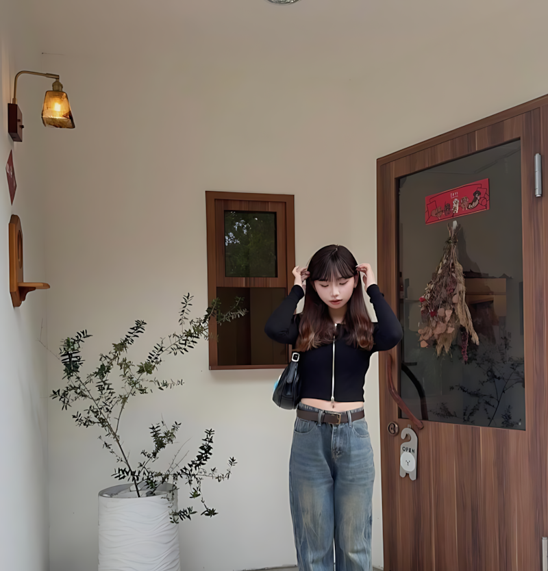台湾逢甲大学管理系 芷晴 19岁大学嫩妹 露脸和前男友露脸做爱视频曝光！ 封面