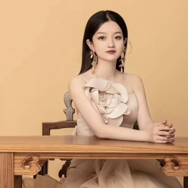 河南郑州新婚夫妇 不雅视频泄密！反差骚浪的肥穴少妇 镜头前被爆操颜射！ 封面