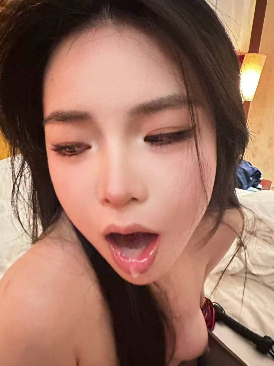 广东清远极品反差女护士 张娇兰 酒店激情4P视频流出 前后双洞统统被塞满！ 封面