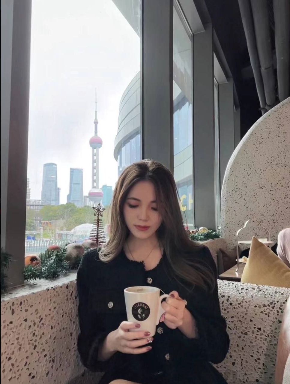 河北传媒学院学妹姚静茹～超爱性虐待 在酒店渴求“爸爸”掐着脖子操自己！ 封面