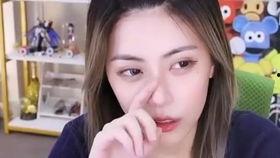 表弟表姐的吃瓜,表弟表姐的瓜田奇遇记