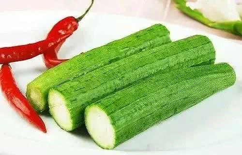 重庆人民吃瓜,街头巷尾的清凉一夏