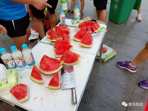 凹凸大赛吃瓜群众